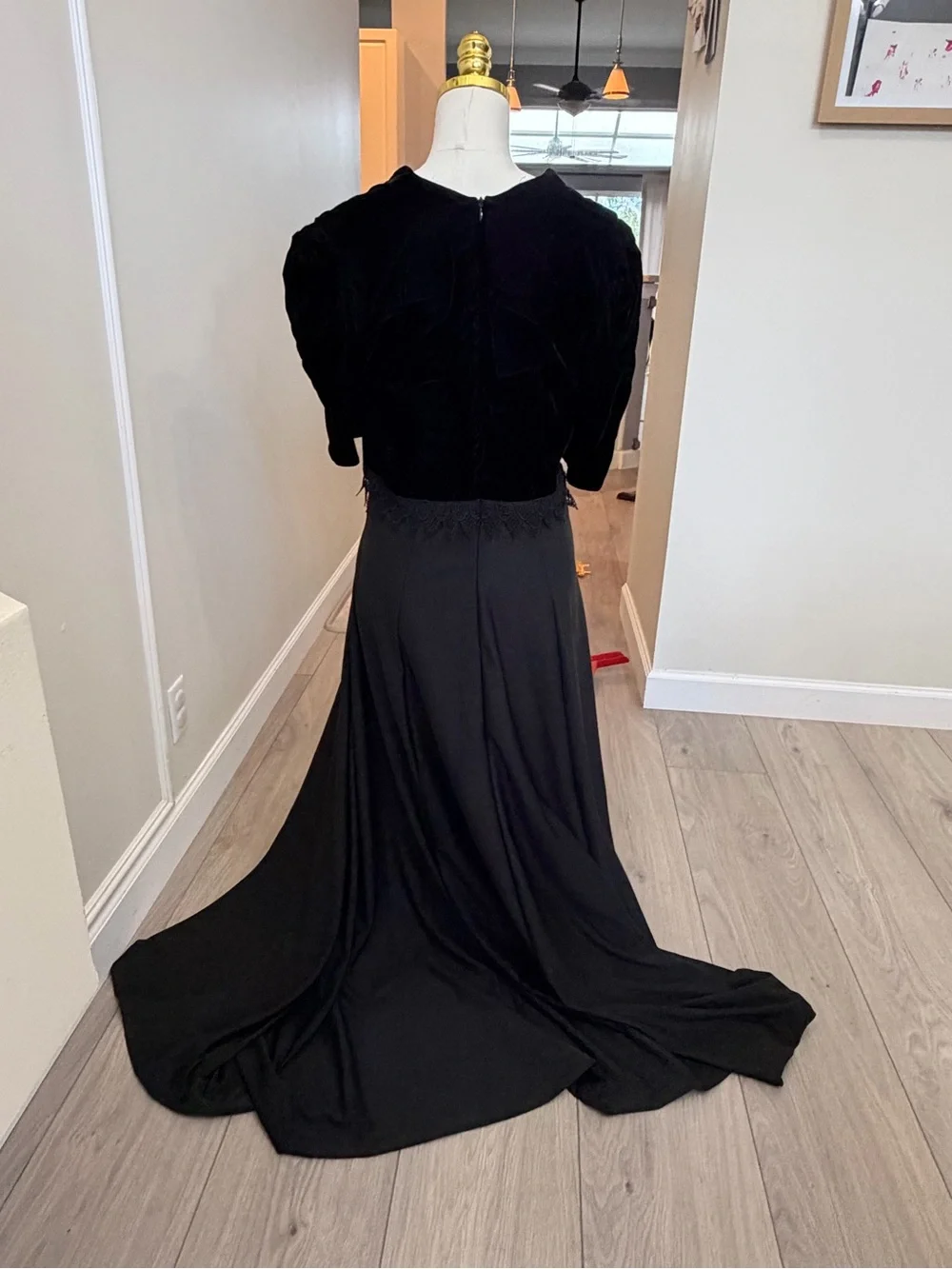 Elegant Black Velvet Maxi Skirt with Fringe Waist